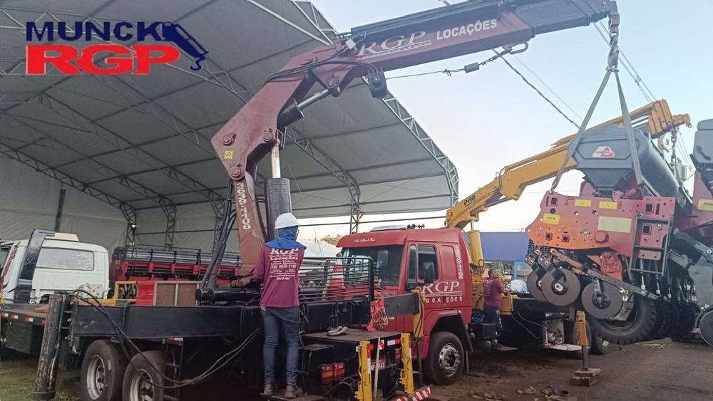 Carga e descarga de container em Ribeirão Preto