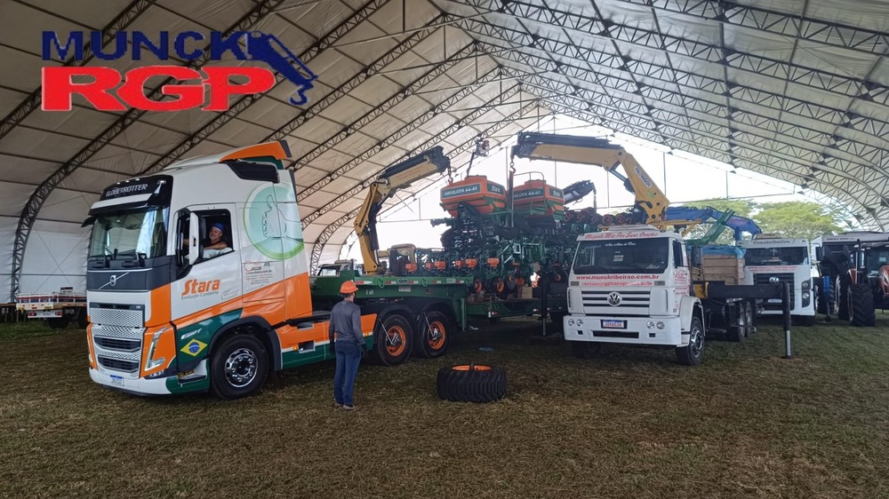 Transbordo de cargas em Ribeirão Preto Agilidade, Segurança e Eficiência no Levantamento e Transporte de Cargas Pesadas.